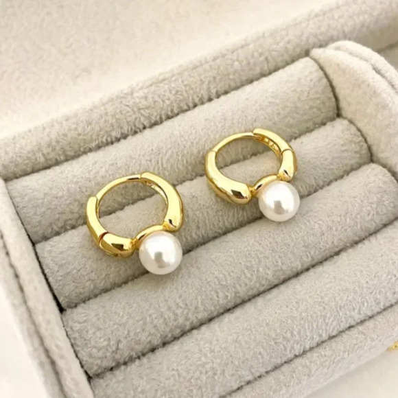 925 Sterling Silver Pearl Huggie Earrings Small Huggie Hoop Earrings - Picture 6 of 9